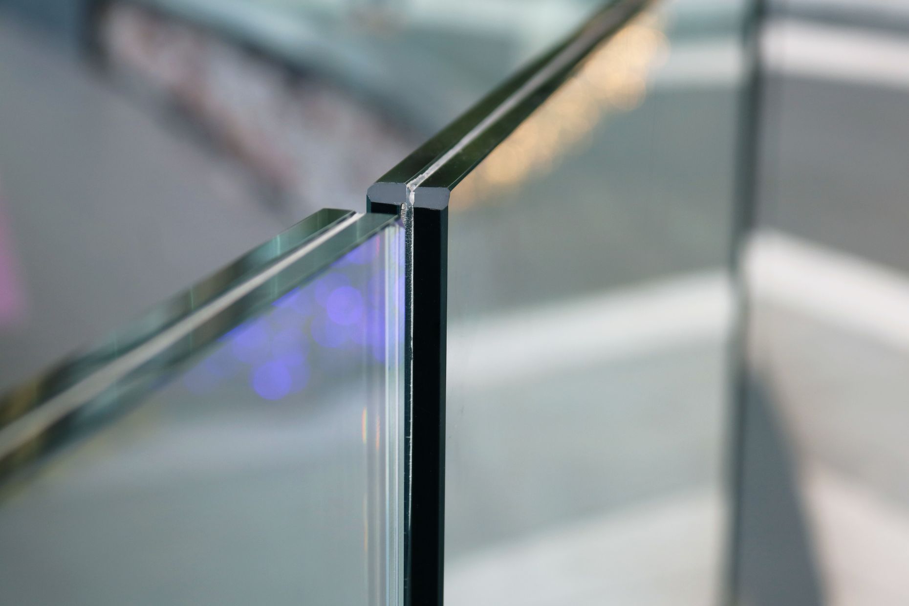 Laminated architectural glass